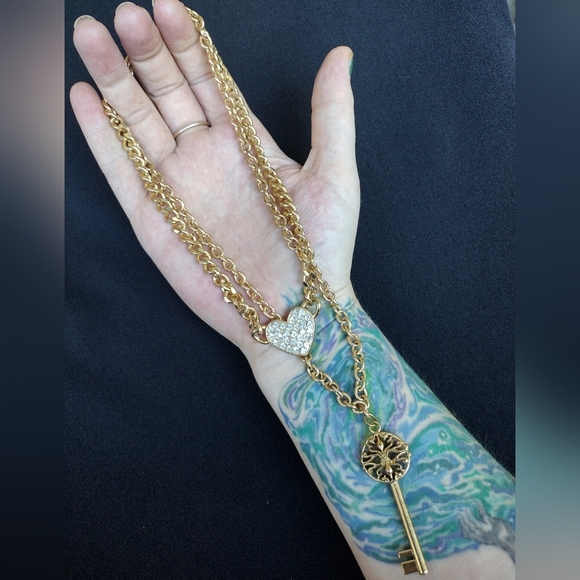 Gold Heart and Key Layered Pendant Necklace - Picture 1 of 12